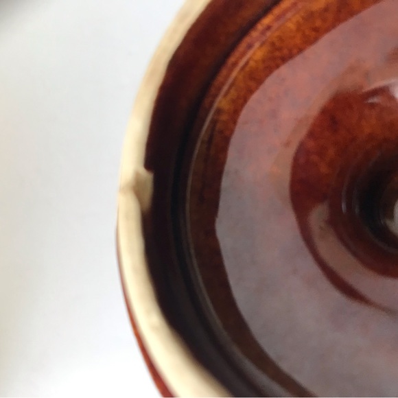 McCoy Pottery Vintage Brown Drip Glaze Bean Pot with Lid - Picture 5 of 12